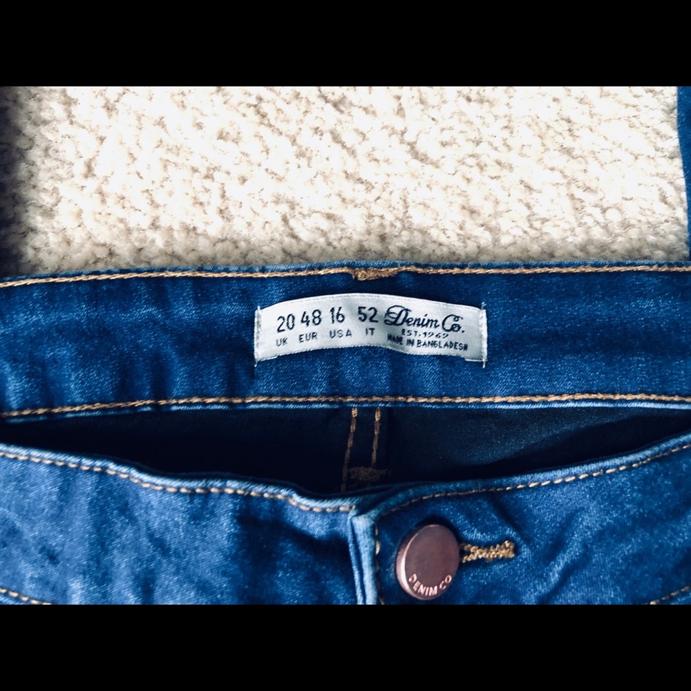 Skinny Leg Stretchy Denim Jeans - Picture 5 of 7